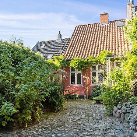 Beautiful Private Apartment, With Garden, Roof Terraze, 150 Square M, 2 Floors, 2 Bedrooms And An Extra Bed In The Livingroom Århus Exteriér fotografie