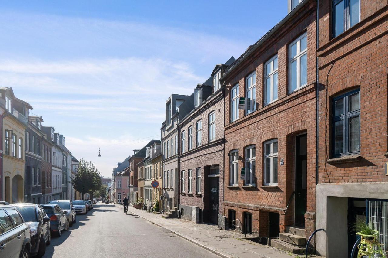 Beautiful Private Apartment, With Garden, Roof Terraze, 150 Square M, 2 Floors, 2 Bedrooms And An Extra Bed In The Livingroom Århus Exteriér fotografie